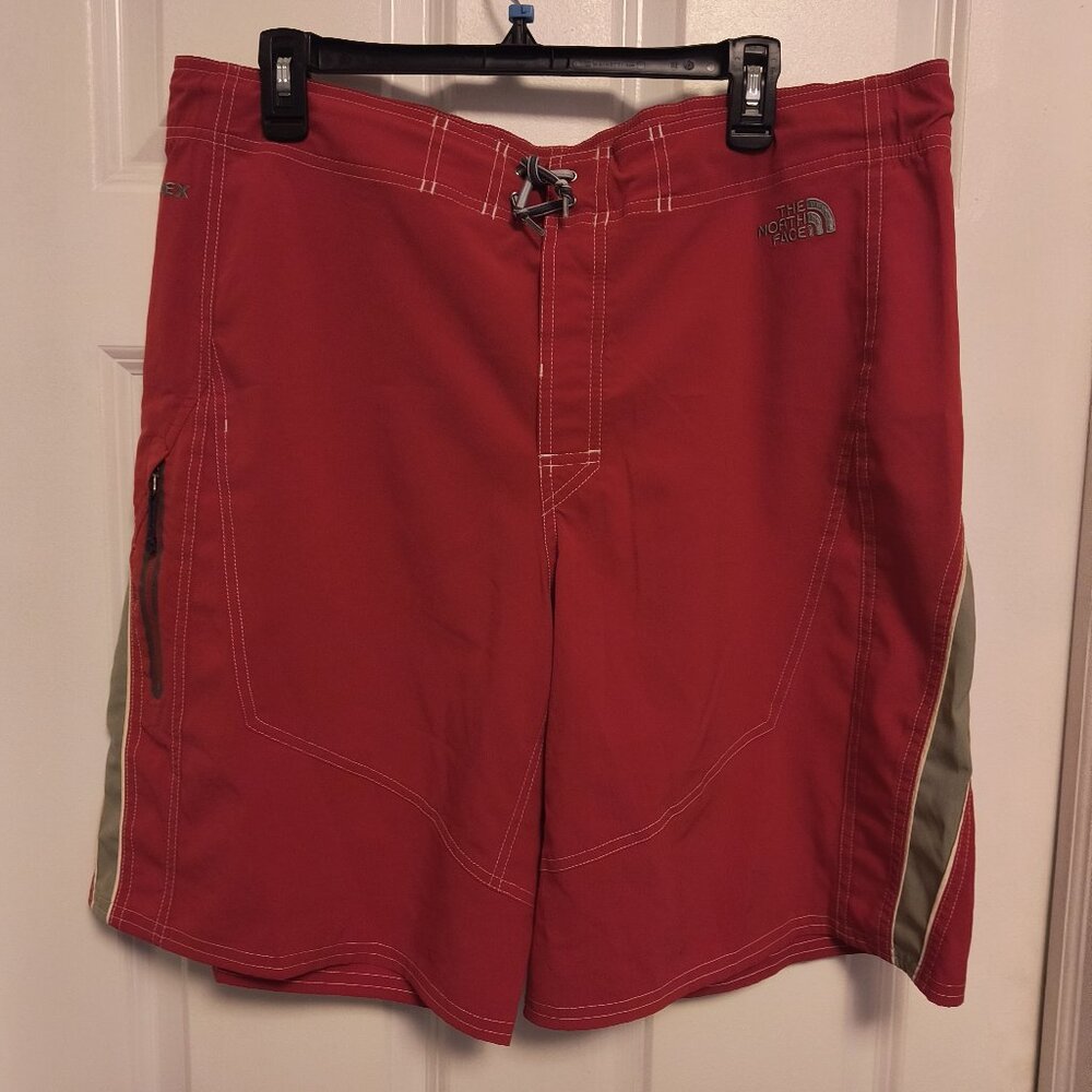 The North Face Men's Apex Swimming shorts Size L - Cargo Pocket